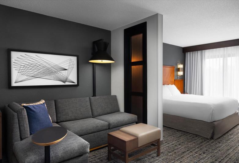 ไฮแอท เพลส แอตแลนตา แอร์พอร์ต-เซาท์ Hotel ภายนอก รูปภาพ